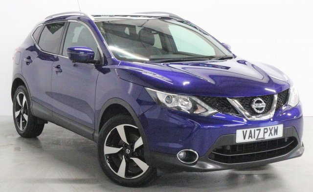 View our NISSAN QASHQAI