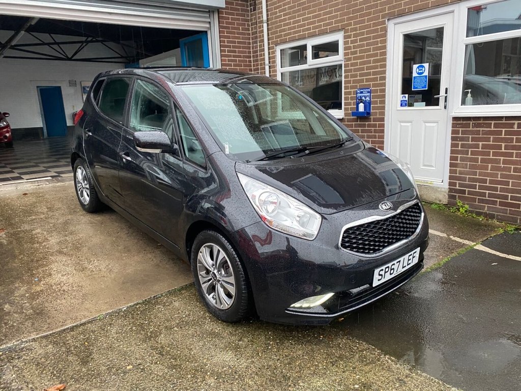 View our KIA VENGA