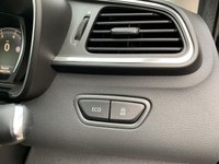USED 2017 67 RENAULT KADJAR 1.2 SIGNATURE S NAV TCE 5d 130 BHP 