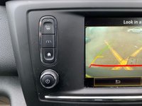 USED 2017 67 RENAULT KADJAR 1.2 SIGNATURE S NAV TCE 5d 130 BHP 