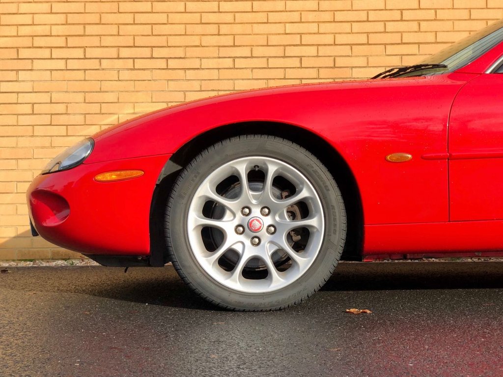 USED 1999 T JAGUAR XKR XKR // 4.0L //  Convertible // 370 BHP // Px swap 