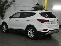 USED 2017 HYUNDAI SANTA FE 2.2 CRDI PREMIUM BLUE DRIVE 5d 197 BHP 7 SEATS SAT NAV LEATHER