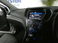 USED 2017 HYUNDAI SANTA FE 2.2 CRDI PREMIUM BLUE DRIVE 5d 197 BHP 7 SEATS SAT NAV LEATHER