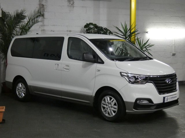 2019 69 Hyundai I800 2.5 CRDI SE NAV 5d 134 BHP