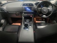 USED 2016 66 JAGUAR F-PACE 2.0 PRESTIGE AWD 5d 178 BHP FREE 15 MONTHS AU WARRANTY