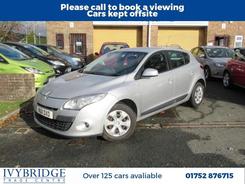 View our RENAULT MEGANE