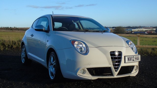 2012 12 Alfa Romeo Mito 1.4 TB MULTIAIR DISTINCTIVE 3d 105 BHP