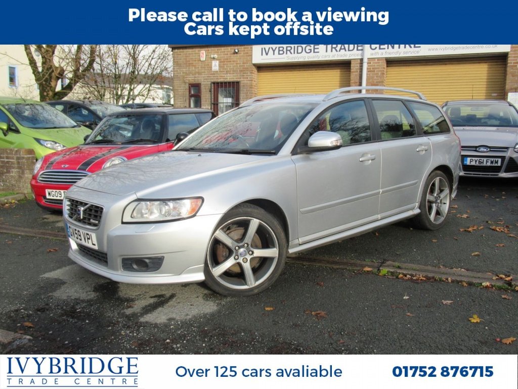 View our VOLVO V50