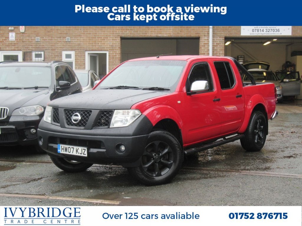 View our NISSAN NAVARA