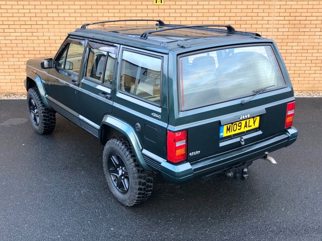 USED 1994 M JEEP CHEROKEE XJ LIMITED // 4x4 // 4.0L 181 BHP // LPG // Px swap 