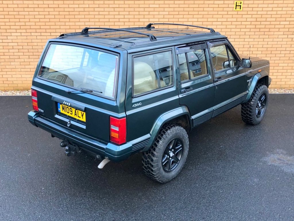 USED 1994 M JEEP CHEROKEE XJ LIMITED // 4x4 // 4.0L 181 BHP // LPG // Px swap 