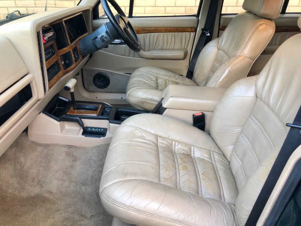 USED 1994 M JEEP CHEROKEE XJ LIMITED // 4x4 // 4.0L 181 BHP // LPG // Px swap 