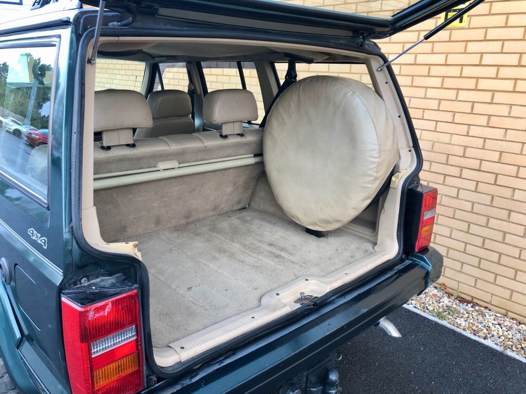 USED 1994 M JEEP CHEROKEE XJ LIMITED // 4x4 // 4.0L 181 BHP // LPG // Px swap 