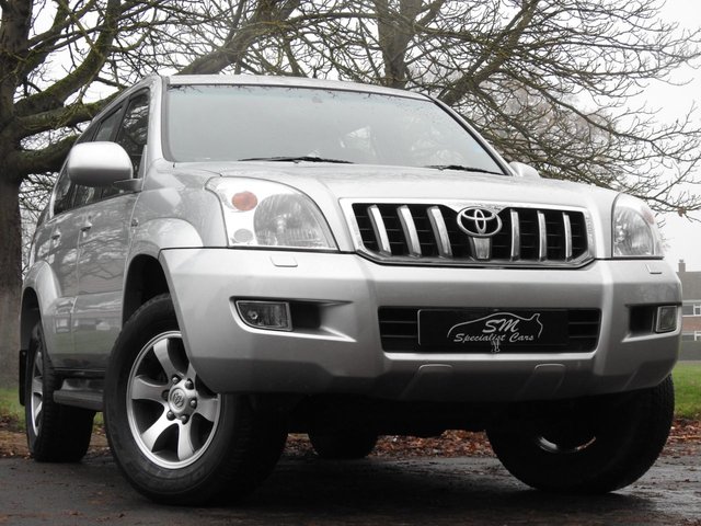 2005 05 Toyota Land Cruiser 3.0 LC5 8-SEATS D-4D 5d 164 BHP