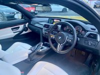 USED 2019 BMW M4 3.0 M4 COMPETITION 2d 444 BHP HEADS UP DISPLAY