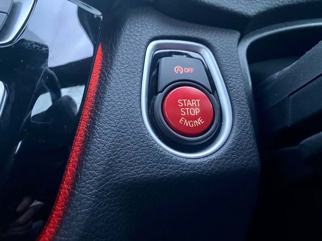 USED 2019 BMW M4 3.0 M4 COMPETITION 2d 444 BHP HEADS UP DISPLAY