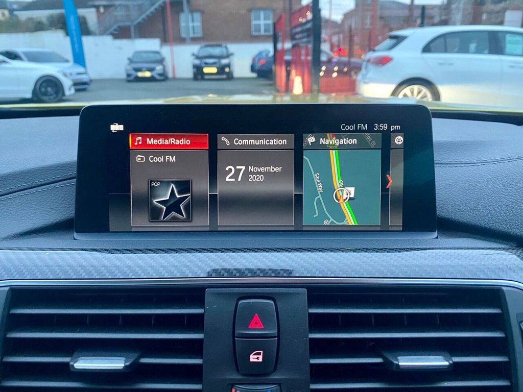 USED 2019 BMW M4 3.0 M4 COMPETITION 2d 444 BHP HEADS UP DISPLAY
