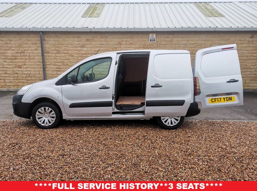 View our CITROEN BERLINGO