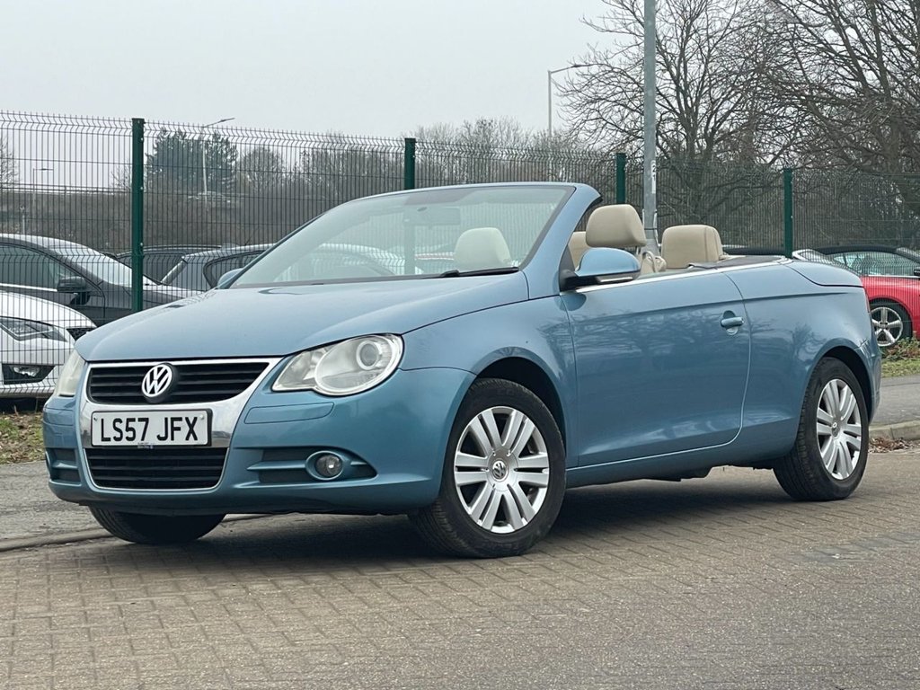 View our VOLKSWAGEN EOS