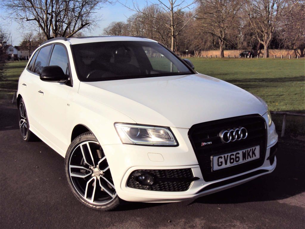 View our AUDI Q5