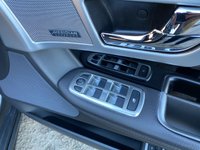 USED 2015 15 JAGUAR XF 2.2 D R-SPORT BLACK SPORTBRAKE 5d 200 BHP FINANCE AVAILABLE