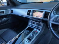 USED 2015 15 JAGUAR XF 2.2 D R-SPORT BLACK SPORTBRAKE 5d 200 BHP FINANCE AVAILABLE