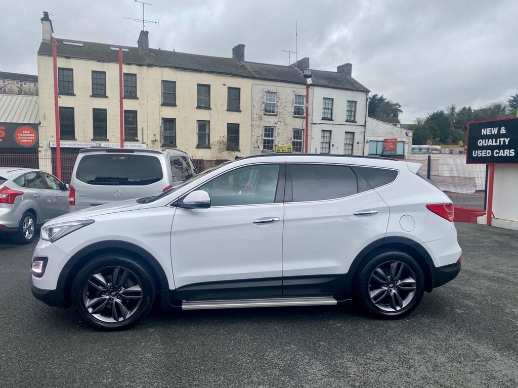 USED 2015 HYUNDAI SANTA FE 2.2 CRDI PREMIUM SE 5d 194 BHP 7 SEATER AUTOMATIC DIESEL
