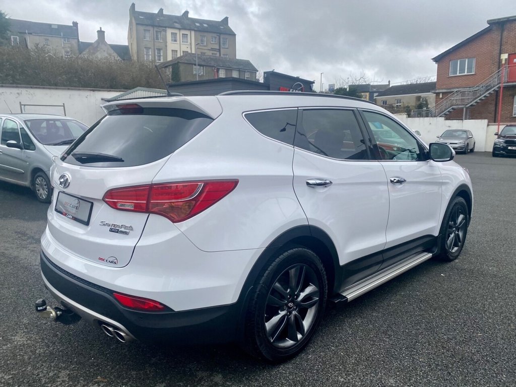 USED 2015 HYUNDAI SANTA FE 2.2 CRDI PREMIUM SE 5d 194 BHP 7 SEATER AUTOMATIC DIESEL