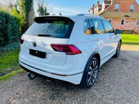 USED 2019 69 VOLKSWAGEN TIGUAN 2.0 R-LINE TDI DSG 5d 148 BHP PRO NAV, Dynaudio, Pano Roof