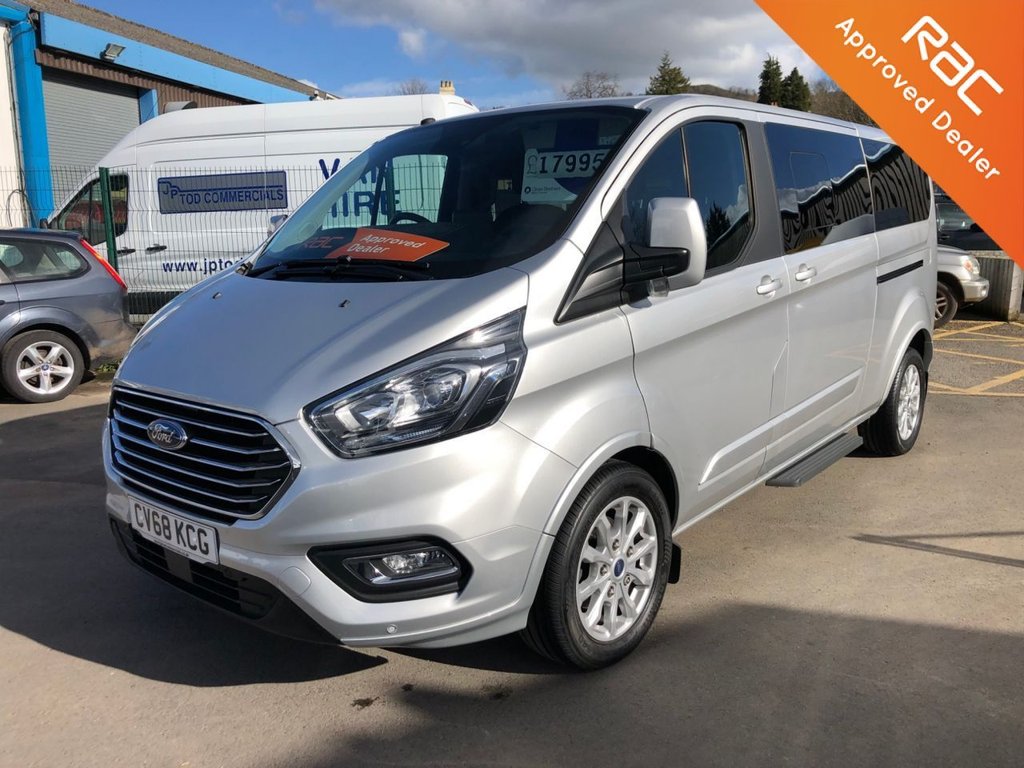 View our FORD TOURNEO CUSTOM