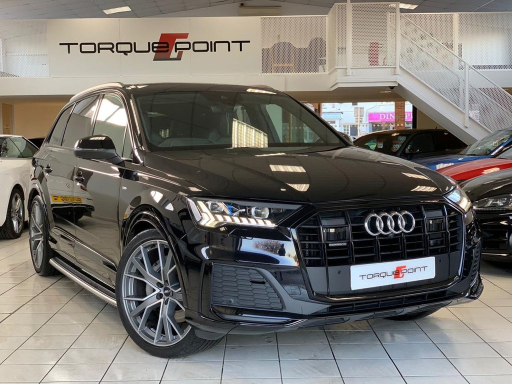 View our AUDI Q7