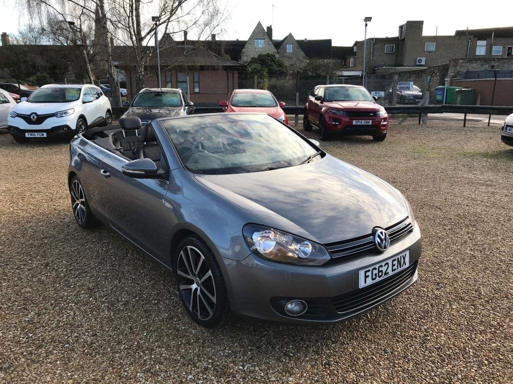 View our VOLKSWAGEN GOLF