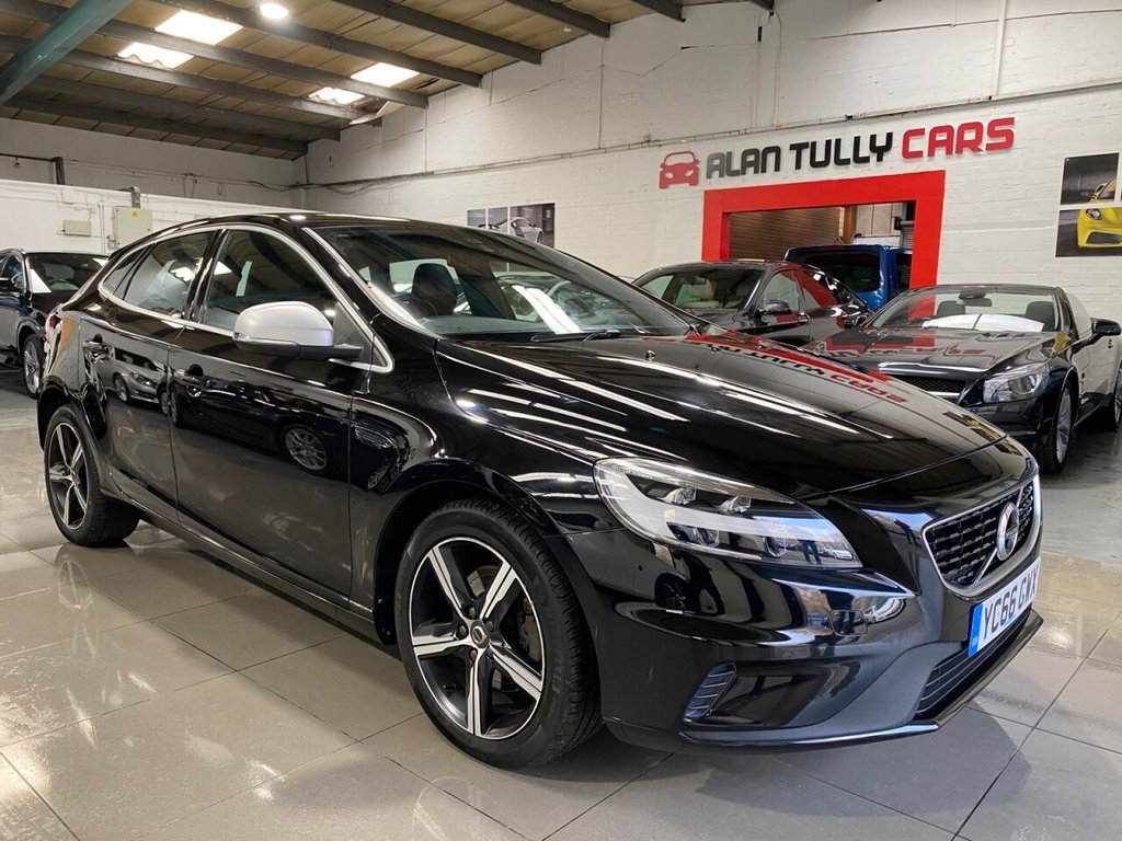 View our VOLVO V40