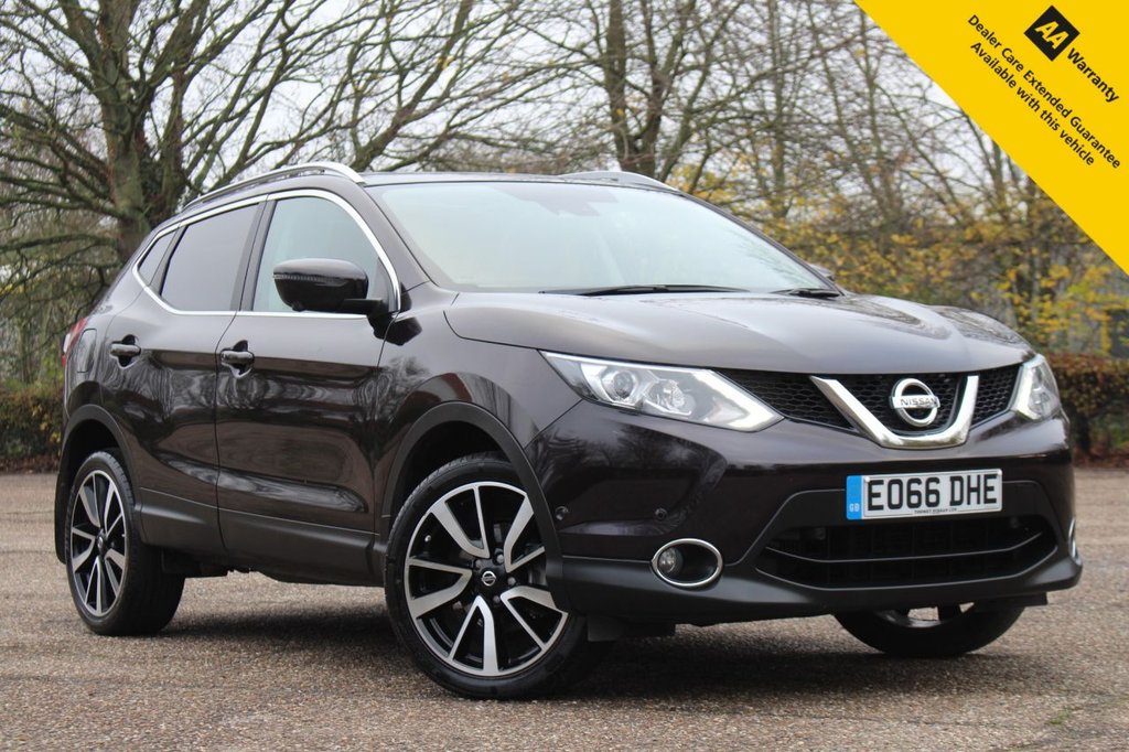 View our NISSAN QASHQAI
