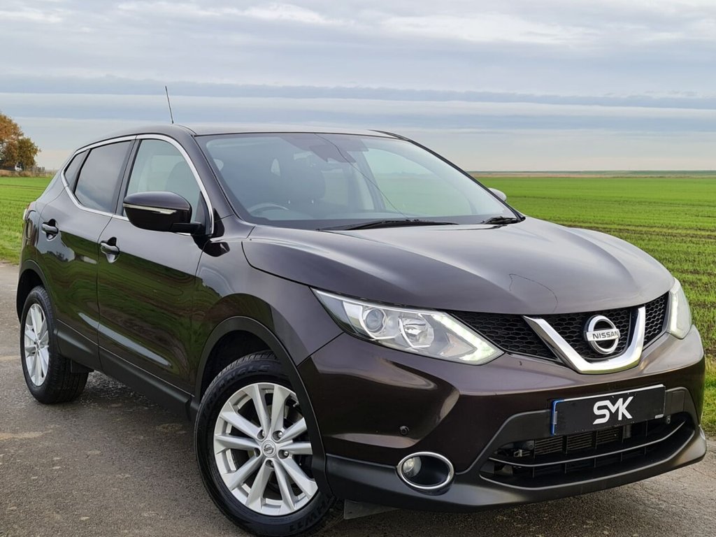 View our NISSAN QASHQAI