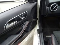 USED 2017 66 MERCEDES-BENZ A-CLASS 2.1 A200 D (134 BHP) AMG LINE (PREMIUM PLUS) 5DR..NAV..PANORAMIC SUNROOF..E/M/HEATED LEATHERS..CRUISE..R/CAMERA..XENONS..LEDS..KEYLESS GO PAN S/ROOF+LEDS+PARK+R/CAM+TINTS+LEATHER+NAV+CRUISE