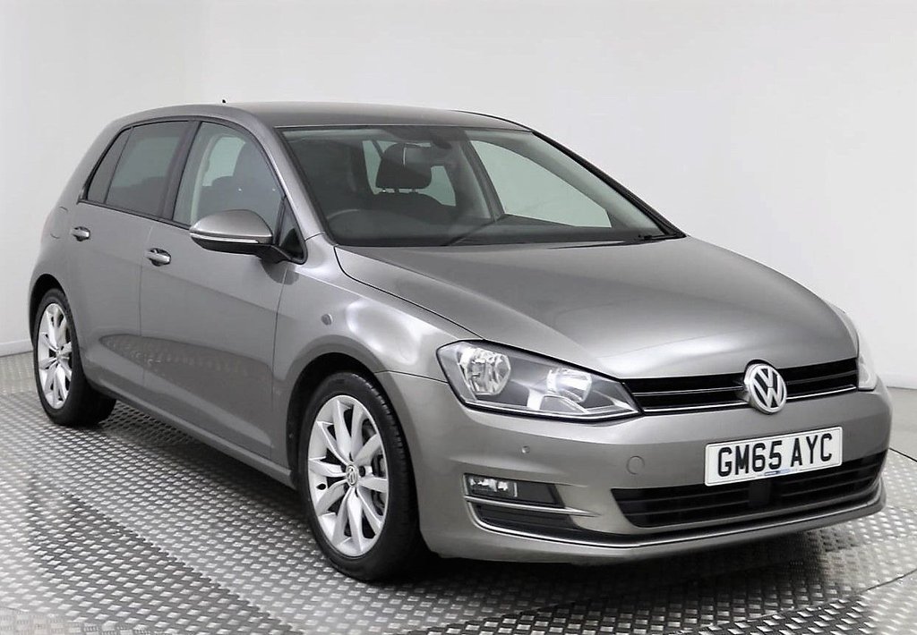 View our VOLKSWAGEN GOLF