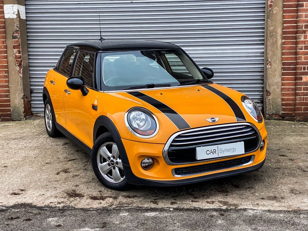 View our MINI HATCH COOPER