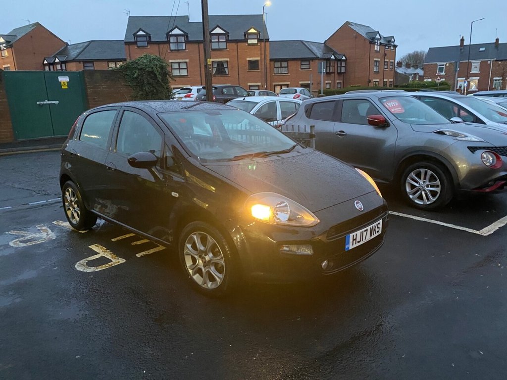 View our FIAT PUNTO