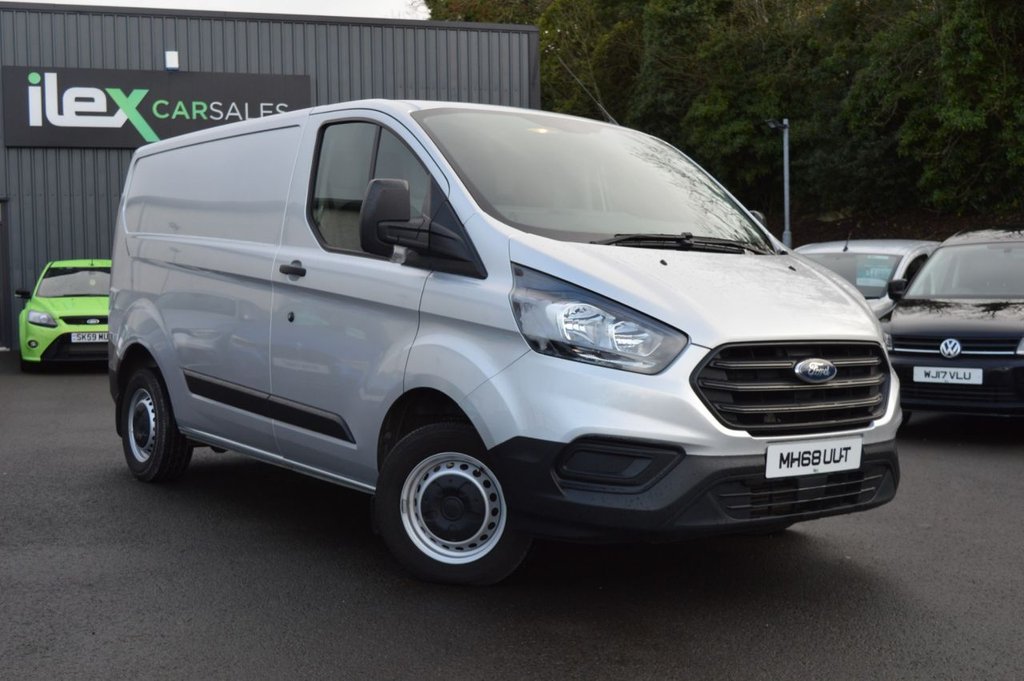 ford transit custom 300 base