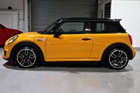 USED 2015 65 MINI HATCH JOHN COOPER WORKS 2.0 JOHN COOPER WORKS 3d 228 BHP 