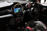 USED 2015 65 MINI HATCH JOHN COOPER WORKS 2.0 JOHN COOPER WORKS 3d 228 BHP 