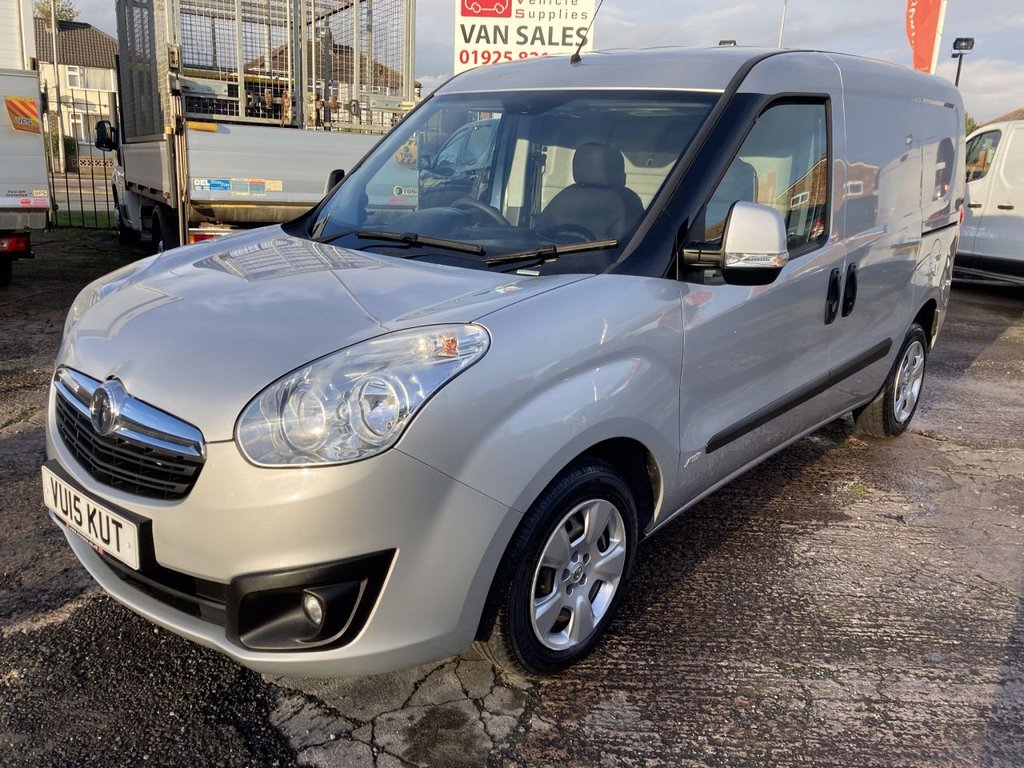 View our VAUXHALL COMBO VAN