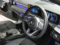 USED 2018 68 MERCEDES-BENZ A-CLASS 1.3 A 200 AMG LINE PREMIUM 5d 161 BHP SAT NAV REAR VIEW CAMERA