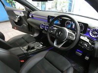 USED 2018 68 MERCEDES-BENZ A-CLASS 1.3 A 200 AMG LINE PREMIUM 5d 161 BHP SAT NAV REAR VIEW CAMERA