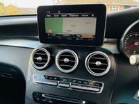 USED 2017 67 MERCEDES-BENZ GLC-CLASS 2.1 GLC 220 D 4MATIC AMG LINE PREMIUM PLUS 5d 168 BHP Demo + 1 Owner, F/MB/S/H, Burmester, 360 Cam