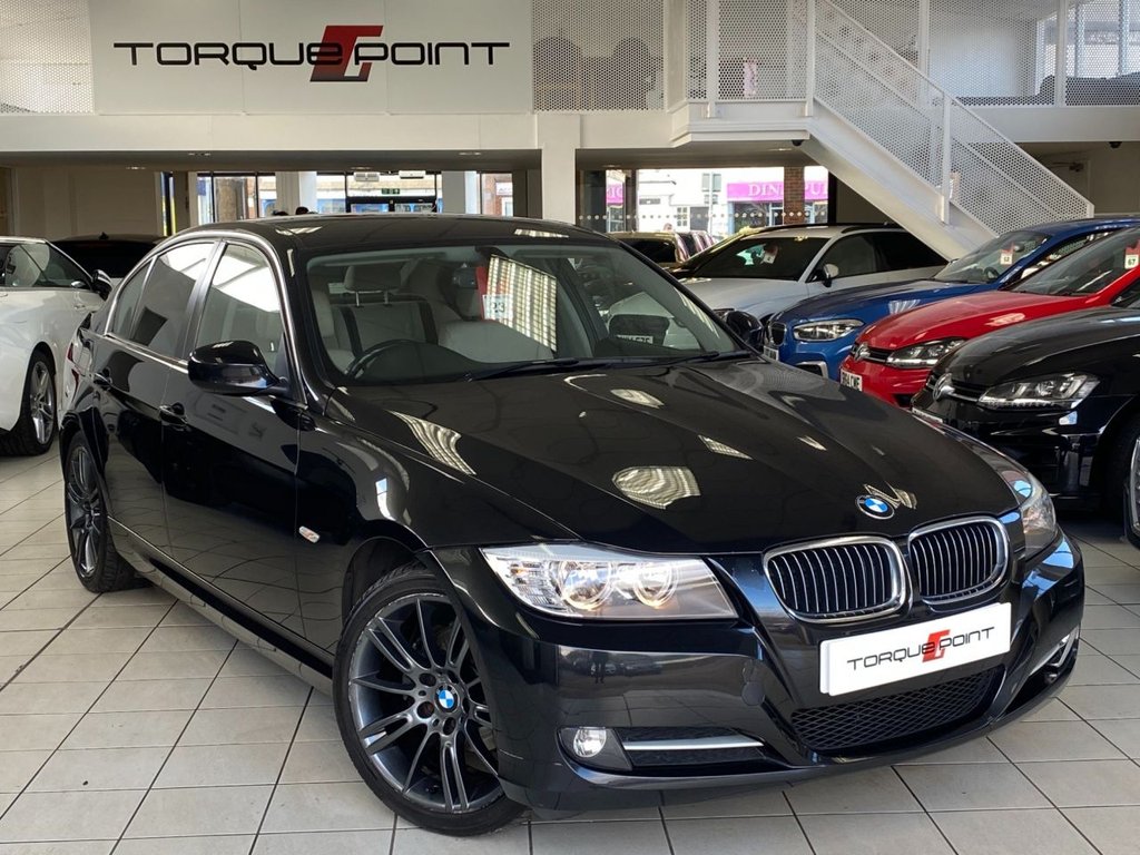 View our BMW 3 SERIES