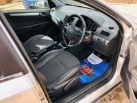 USED 2009 59 VAUXHALL ASTRA 1.6 DESIGN 5d 115 BHP Great Value 5 Door Hatch - Recent MOT & Service