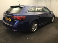 USED 2015 15 TOYOTA AVENSIS 2.0 D-4D BUSINESS EDITION 5d 141 BHP 
