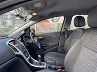 USED 2015 15 VAUXHALL ASTRA 1.6 EXCITE CDTI ECOFLEX S/S 5d 108 BHP 